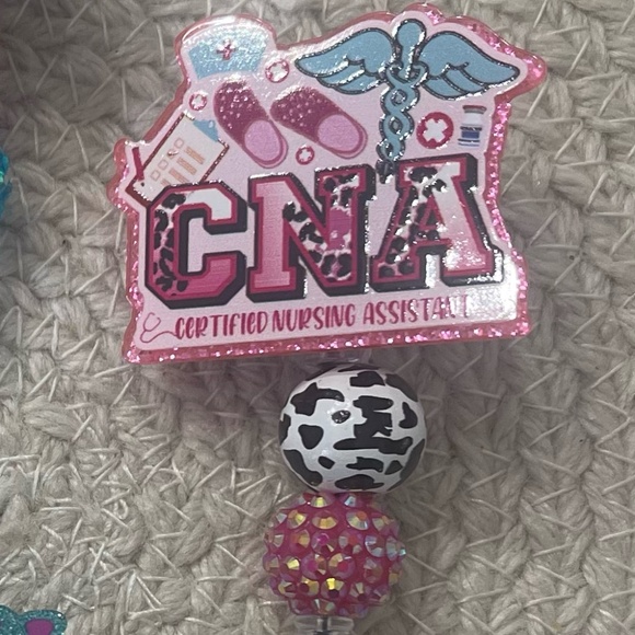 ID Badge Holder - Picture 3 of 5